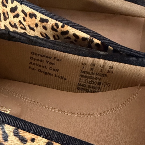 Hush Puppies Sadie Flats Fur Size 7 - Picture 3 of 4